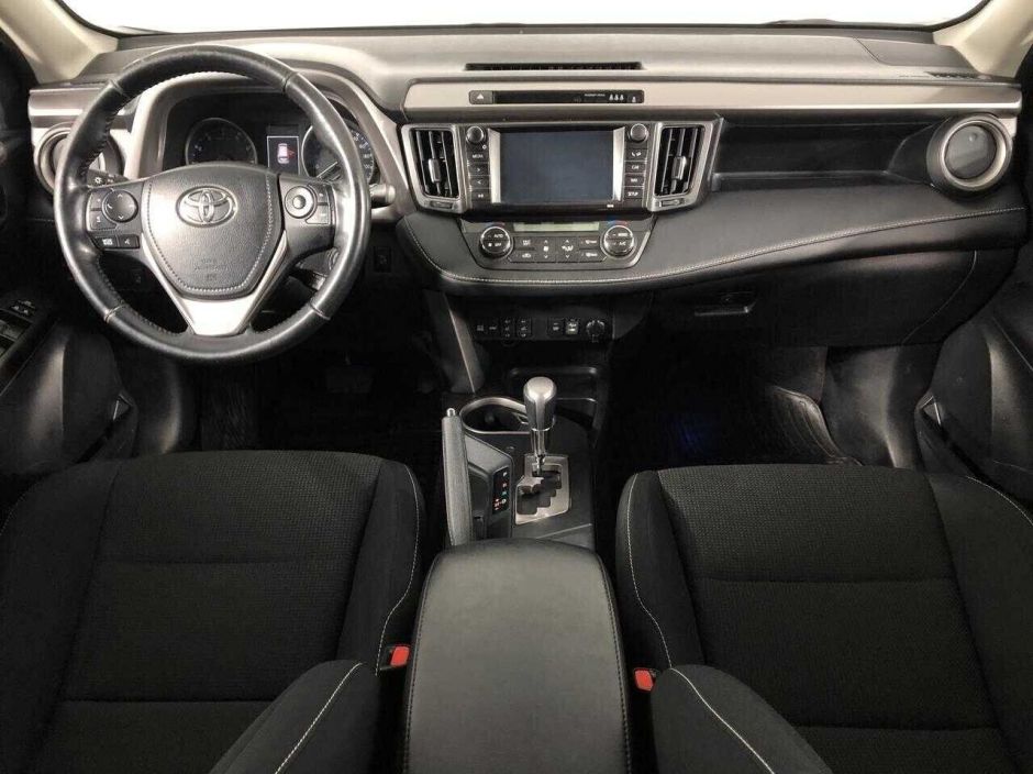 Toyota RAV4, 2.0 л, Вариатор, 2016 фото 12
