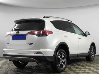 Toyota RAV4, 2.0 л, CVT, 2019 фото 4