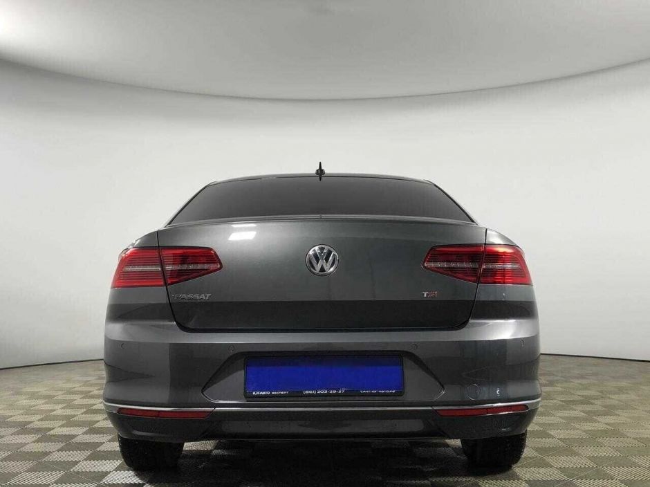 Volkswagen Passat, 1.4 л, Робот, 2017 фото 8