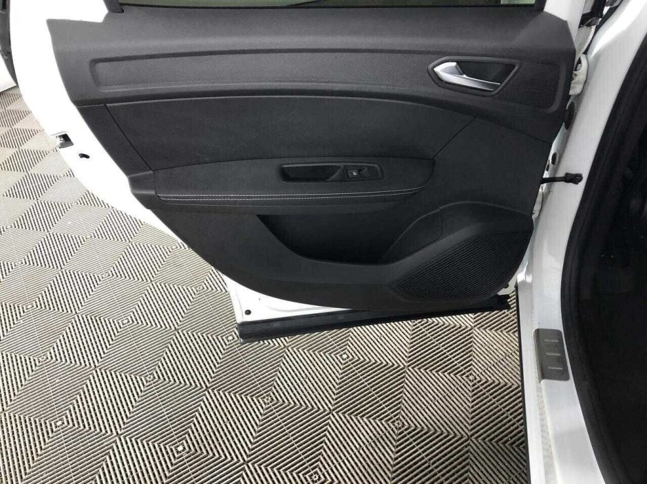 Renault Arkana, 1.6 л, Вариатор, 2019 фото 2