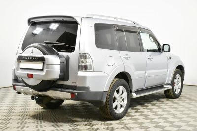 Mitsubishi Pajero, 3.2 л, АКПП, 2007 фото 4