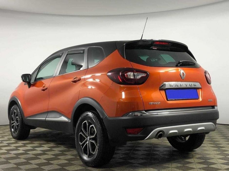 Renault Kaptur, 2.0 л, АТ, 2016 фото 6