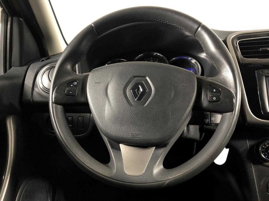 Renault Sandero, 1.6 л, АТ, 2016 фото 9