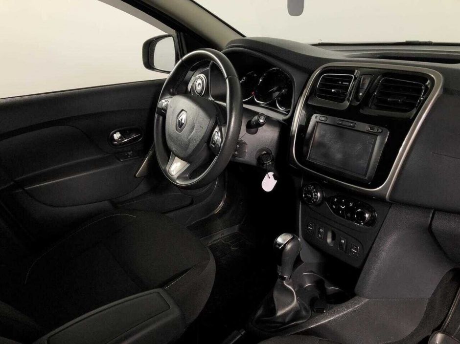Renault Sandero, 1.6 л, АТ, 2016 фото 11