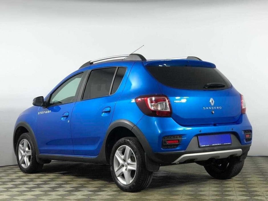 Renault Sandero, 1.6 л, АТ, 2018 фото 6