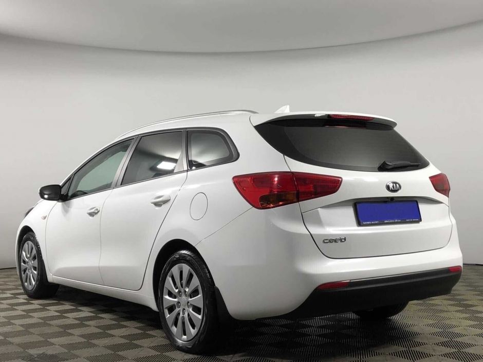 Kia Ceed, 1.6 л, АТ, 2018 фото 6