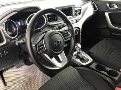 Kia Ceed, 1.6 л, АКПП, 2018 фото 5