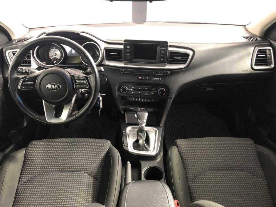 Kia Ceed, 1.6 л, АТ, 2018 фото 6