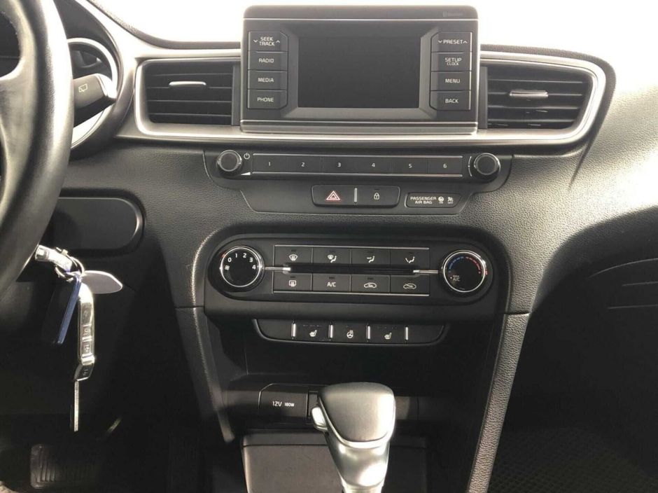 Kia Ceed, 1.6 л, АТ, 2018 фото 8