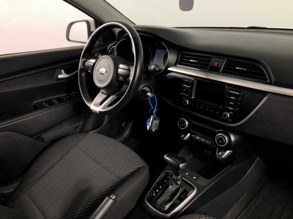 Kia Rio, 1.6 л, АТ, 2019 фото 9