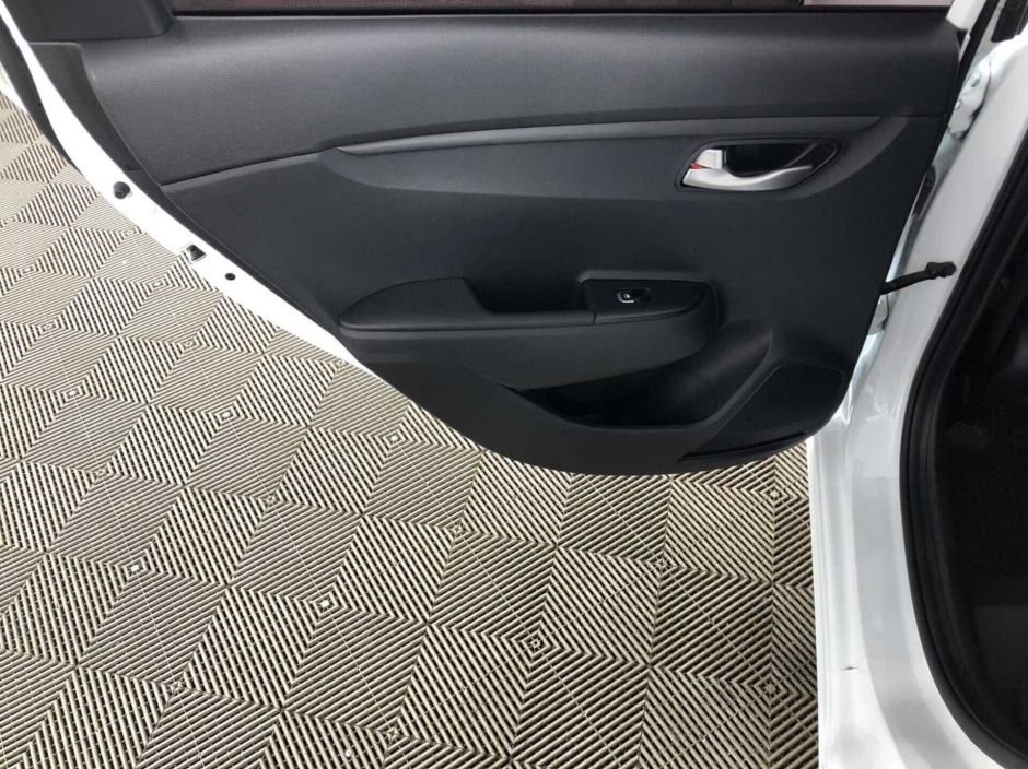 Kia Rio, 1.6 л, АТ, 2019 фото 2