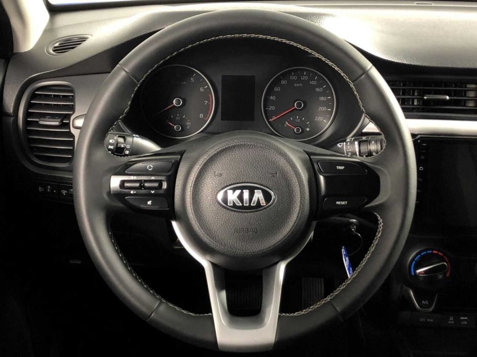 Kia Rio, 1.6 л, АТ, 2018 фото 9