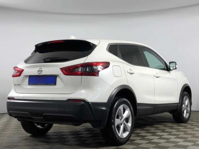 Nissan Qashqai, 1.2 л, МКПП, 2019 фото 4