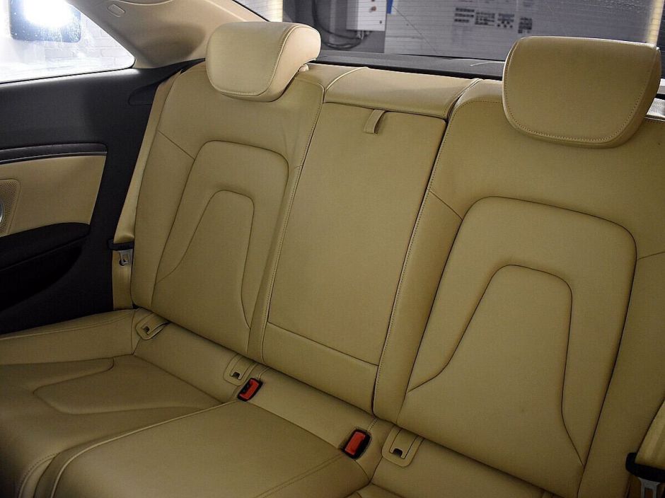 Audi A5, 2.0 л, Робот, 2016 фото 1