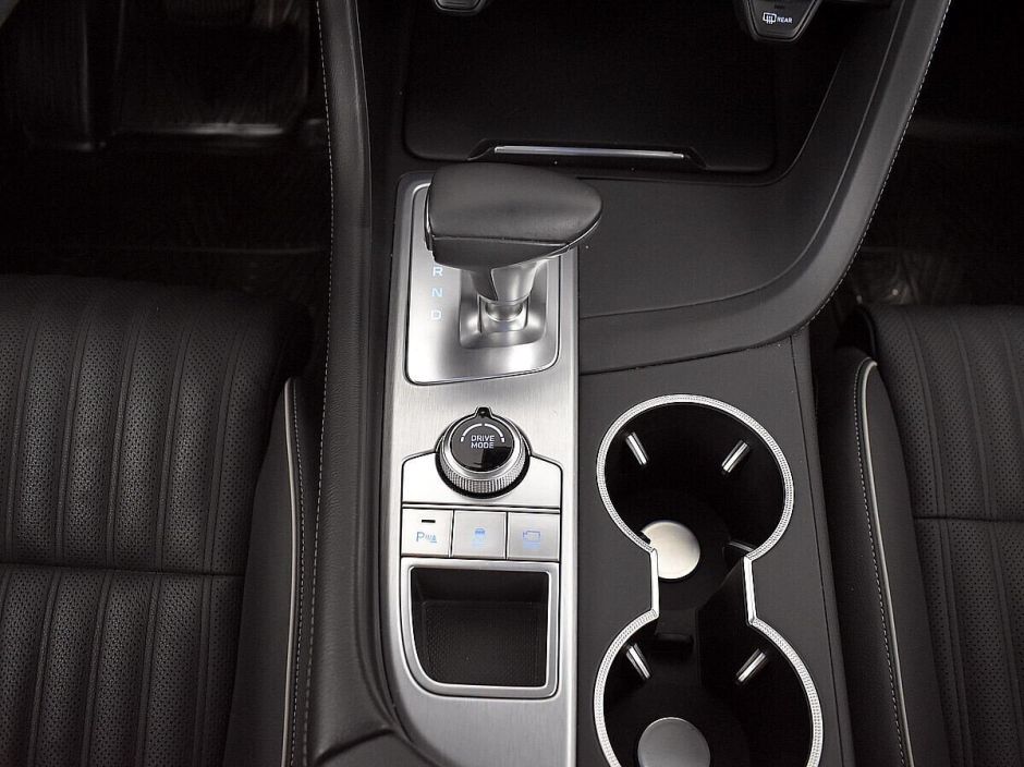 Genesis G70, 2.0 л, АТ, 2019 фото 2