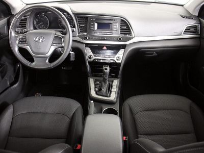 Hyundai Elantra, 1.6 л, АКПП, 2016 фото 8