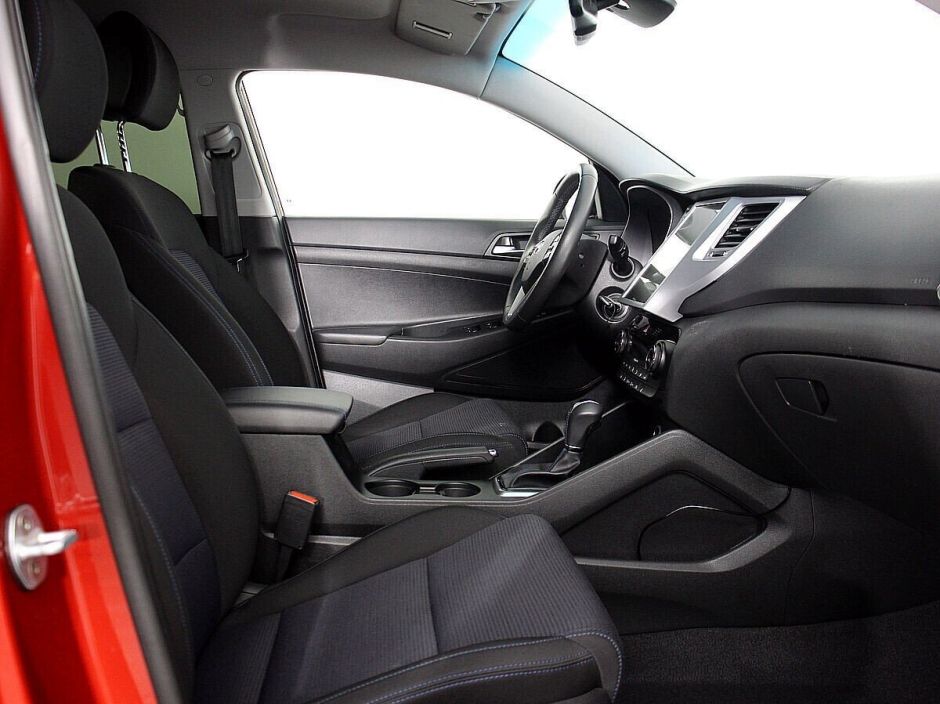 Hyundai Tucson, 2.0 л, АТ, 2016 фото 2