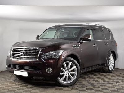 Infiniti QX56, 5.6 л, АКПП, 2011 фото 3