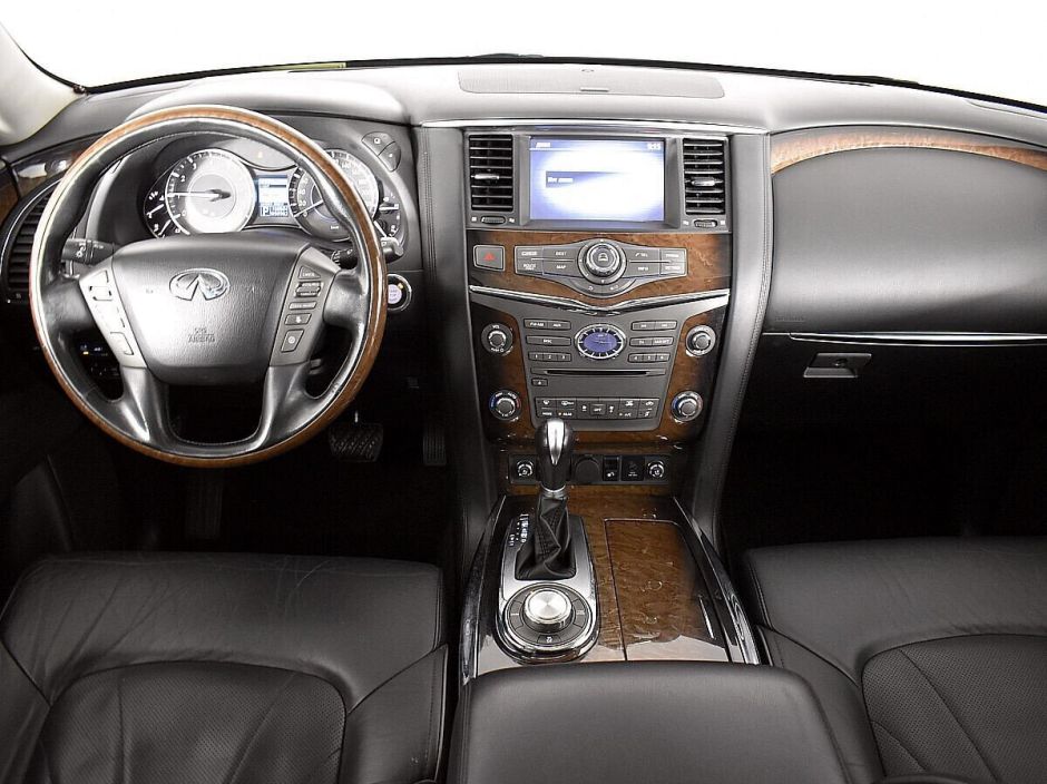 Infiniti QX56, 5.6 л, АТ, 2011 фото 7