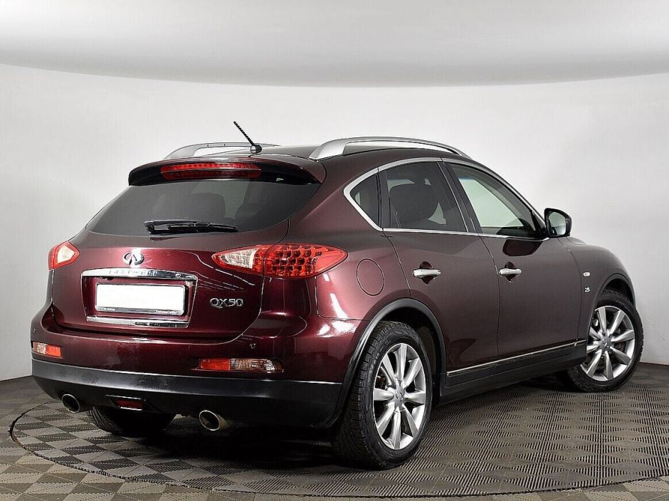 Infiniti QX50, 2.5 л, АТ, 2015 фото 4