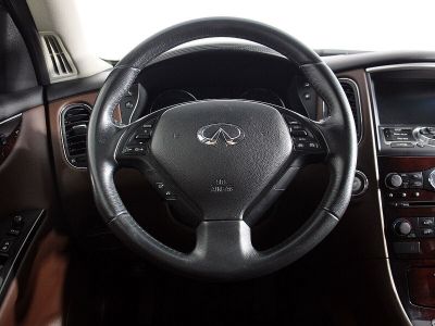 Infiniti QX50, 2.5 л, АКПП, 2015 фото 6