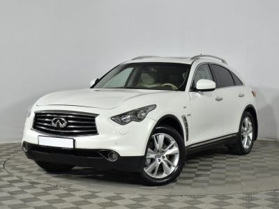 Infiniti QX70, 3.0 л, АКПП, 2014 фото 3