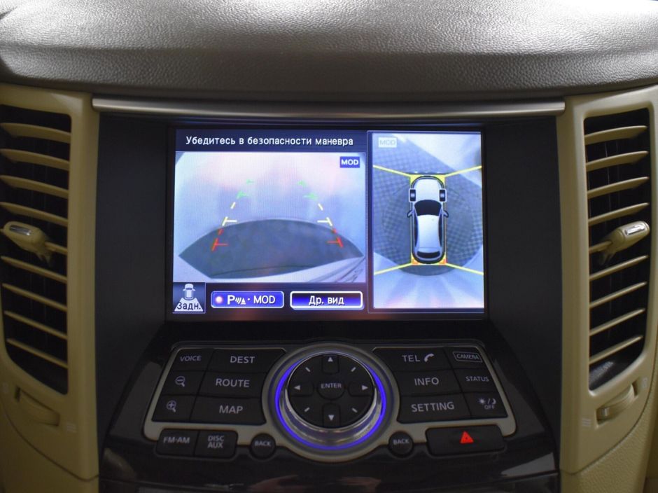 Infiniti QX70, 3.0 л, АТ, 2014 фото 7