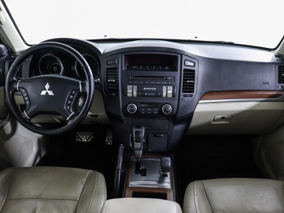 Mitsubishi Pajero, 3.8 л, АТ, 2008 фото 8