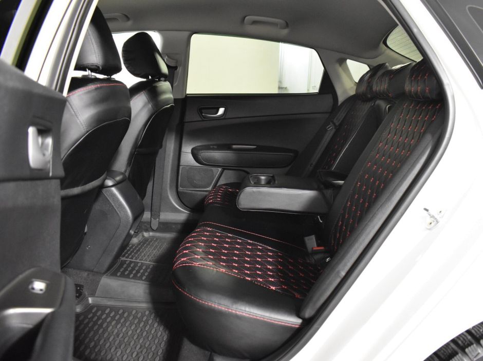 Kia Optima, 2.0 л, АТ, 2020 фото 1