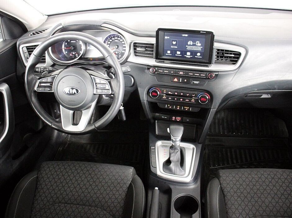 Kia Ceed, 1.6 л, АТ, 2018 фото 7