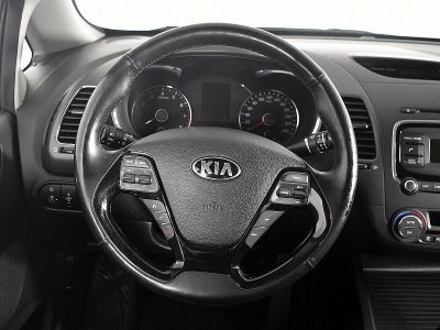 Kia Cerato, 2.0 л, АКПП, 2018 фото 6