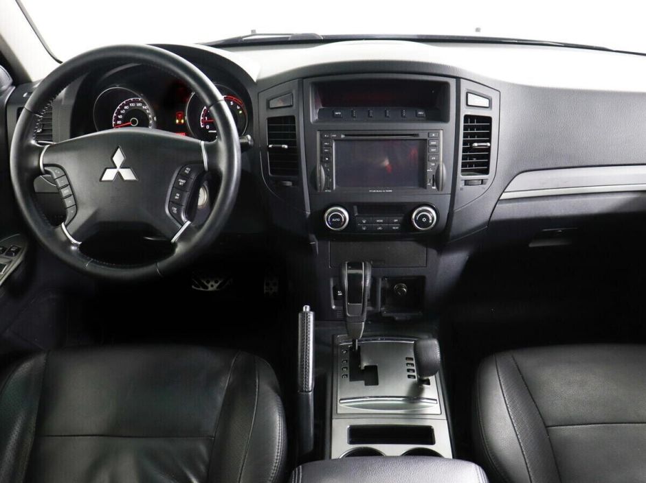 Mitsubishi Pajero, 3.2 л, АТ, 2011 фото 8