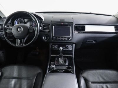 Volkswagen Touareg, 3.0 л, АКПП, 2014 фото 6