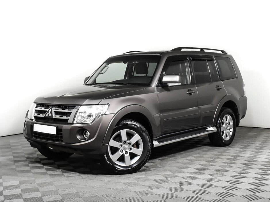 Mitsubishi Pajero, 3.2 л, АТ, 2011 фото 3