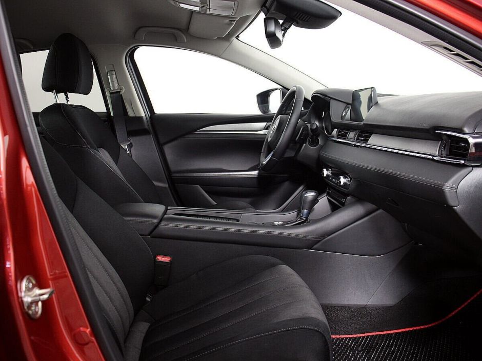 Mazda 6, 2.0 л, АТ, 2018 фото 2