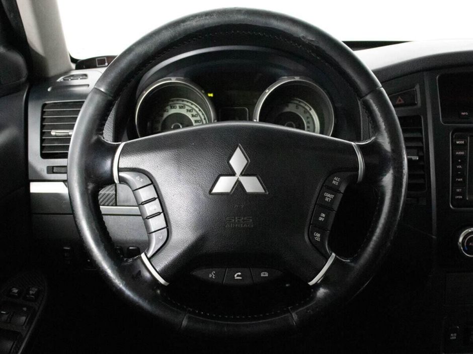 Mitsubishi Pajero, 3.2 л, АТ, 2011 фото 8
