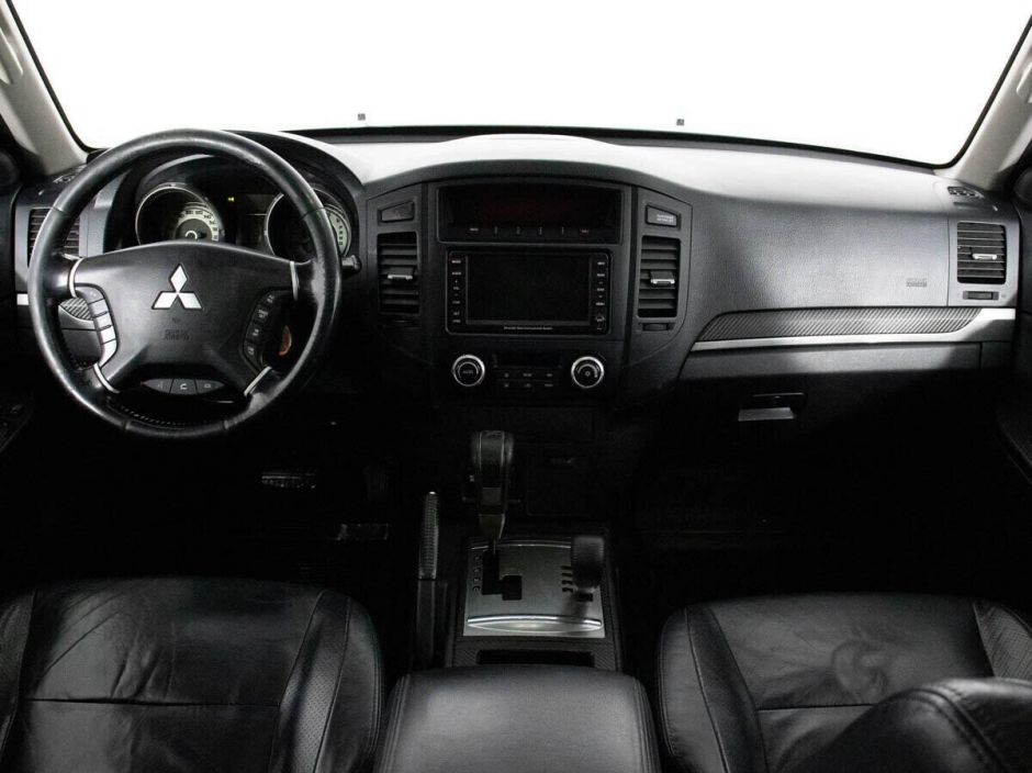 Mitsubishi Pajero, 3.2 л, АТ, 2011 фото 9