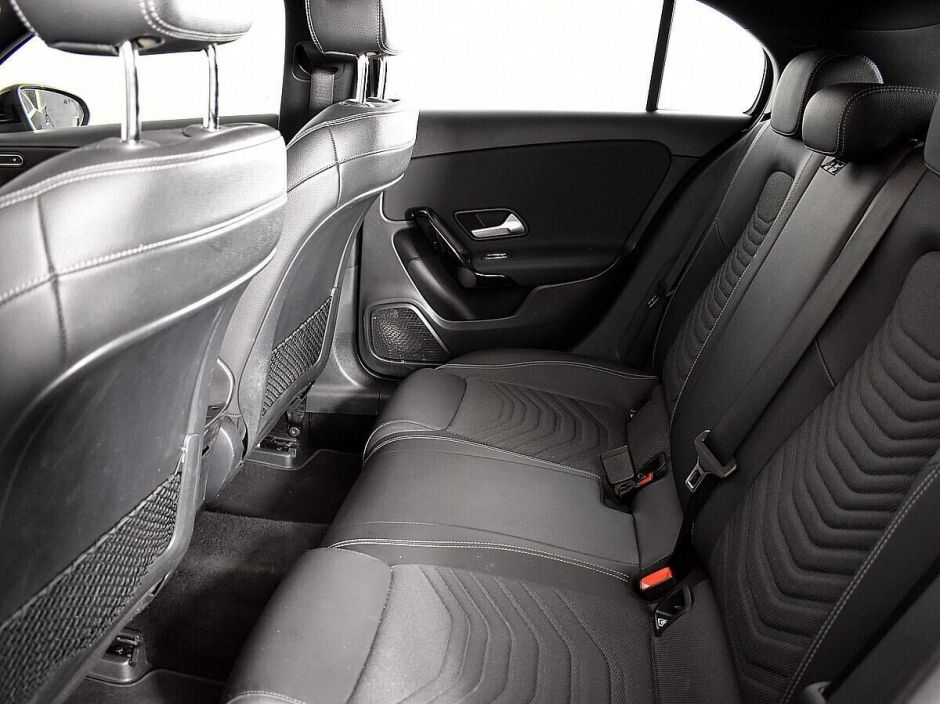 Mercedes-Benz A-Класс, 1.3 л, Робот, 2018 фото 1