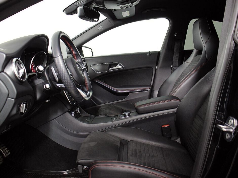 Mercedes-Benz CLA, 1.6 л, Робот, 2018 фото 5