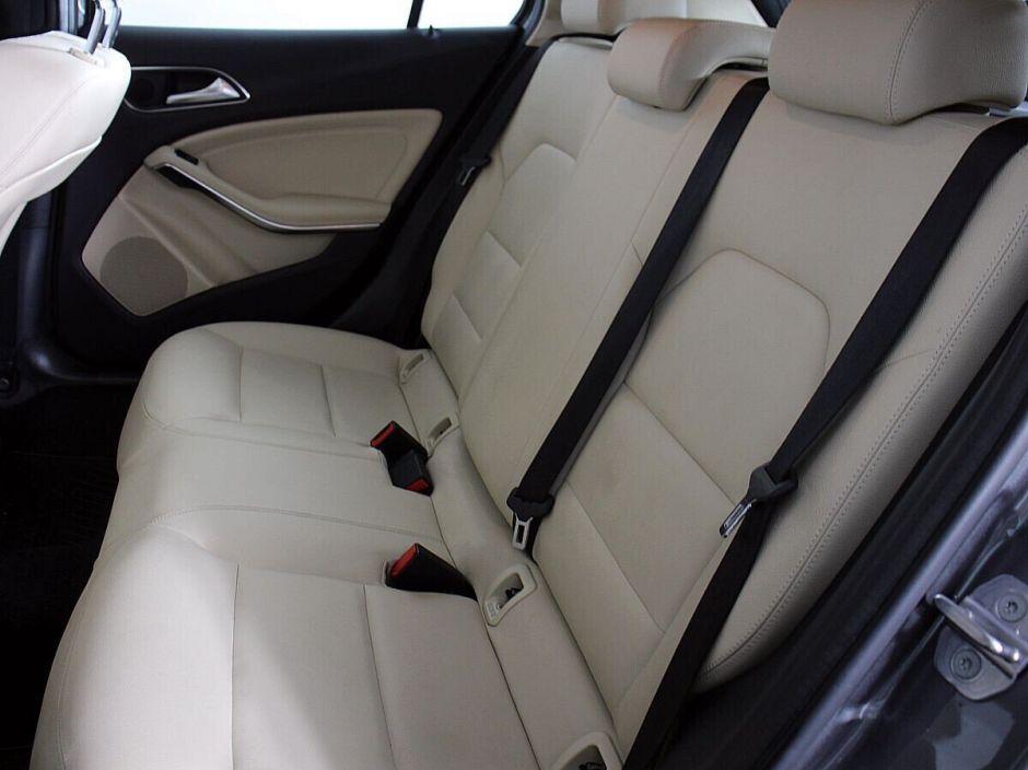 Mercedes-Benz GLA, 1.6 л, Робот, 2019 фото 1