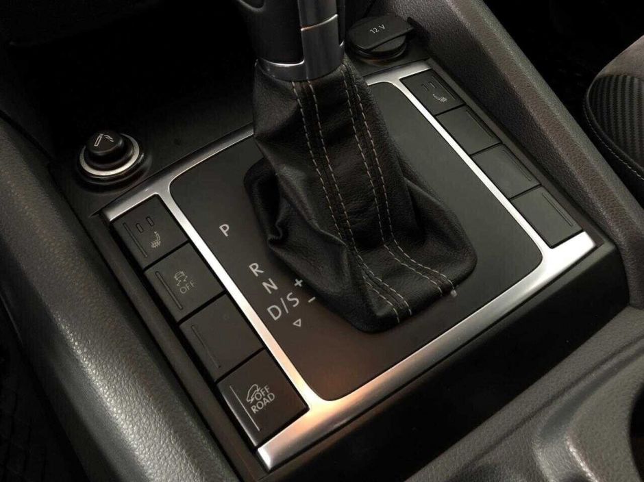 Volkswagen Amarok, 2.0 л, АТ, 2015 фото 2