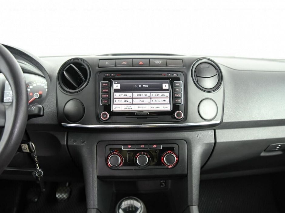 Volkswagen Amarok, 2.0 л, МТ, 2013 фото 8