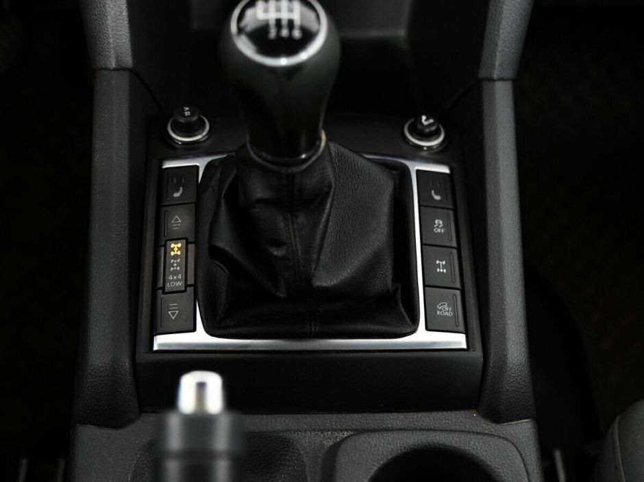 Volkswagen Amarok, 2.0 л, МТ, 2010 фото 8