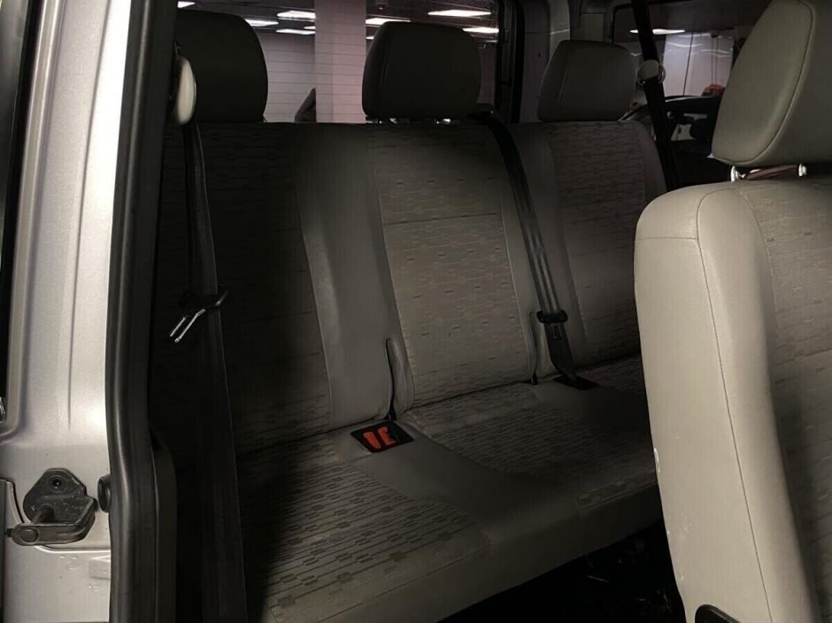 Volkswagen Transporter, 2.0 л, Робот, 2011 фото 1