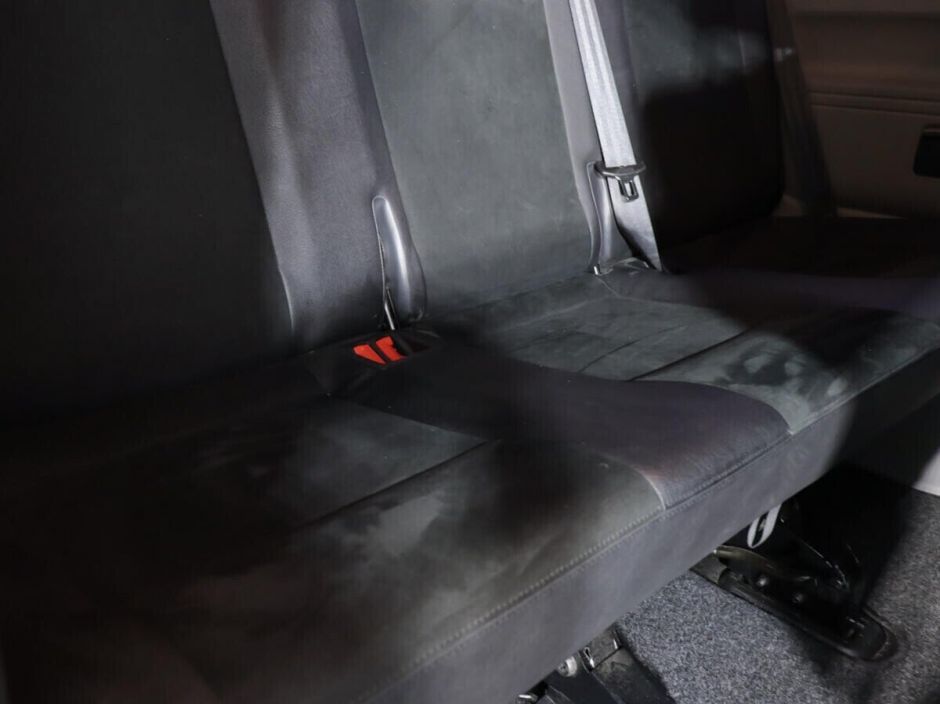 Volkswagen Caravelle, 2.0 л, МТ, 2012 фото 1