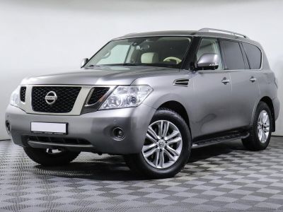 Nissan Patrol, 5.6 л, АКПП, 2010 фото 3