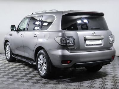 Nissan Patrol, 5.6 л, АКПП, 2010 фото 6