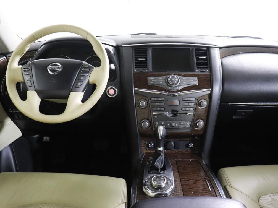 Nissan Patrol, 5.6 л, АТ, 2010 фото 8