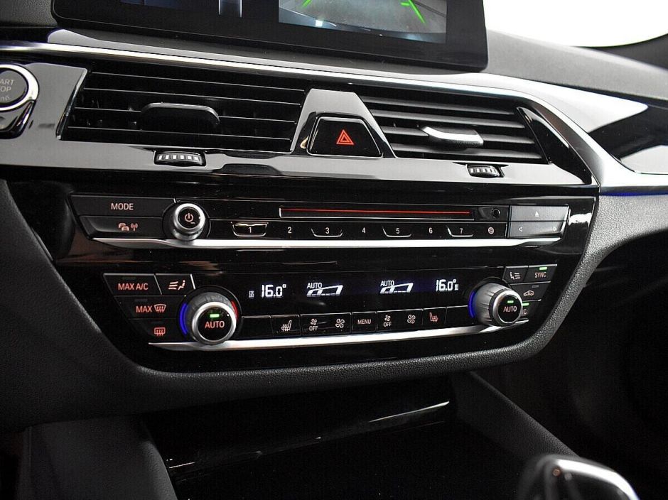 BMW 5 серии, 2.0 л, АТ, 2017 фото 11