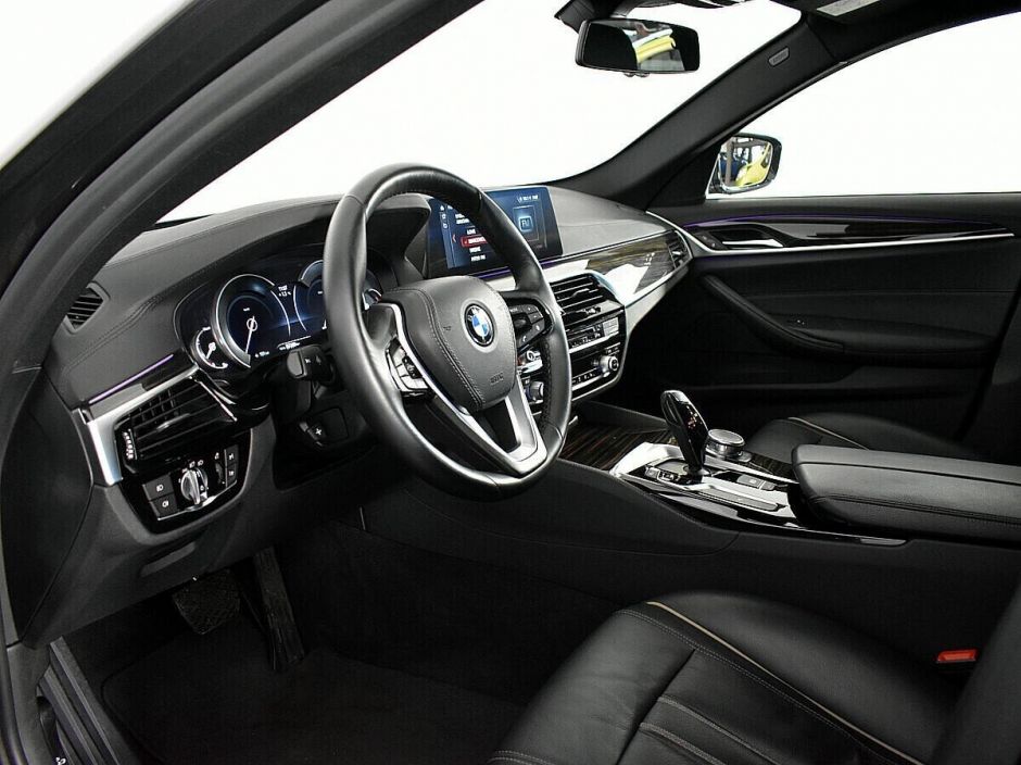BMW 5 серии, 2.0 л, АТ, 2018 фото 7